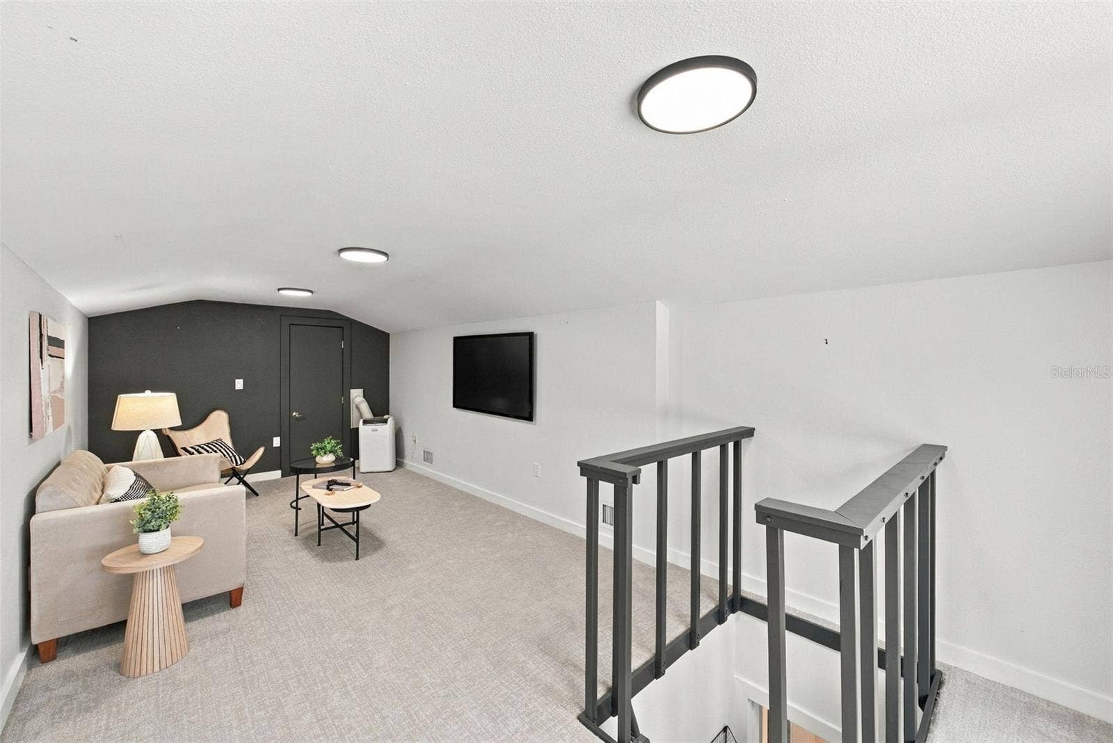 2703 W PRICE AVENUE, Tampa, FL 33611