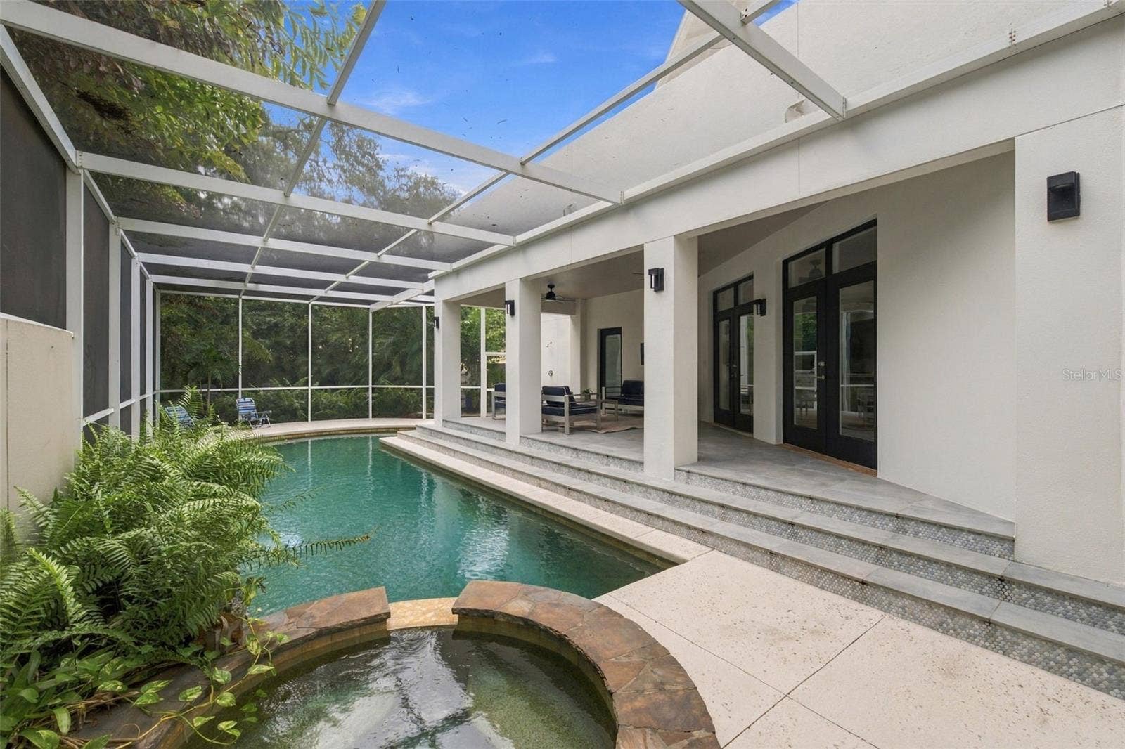 2703 W PRICE AVENUE, Tampa, FL 33611