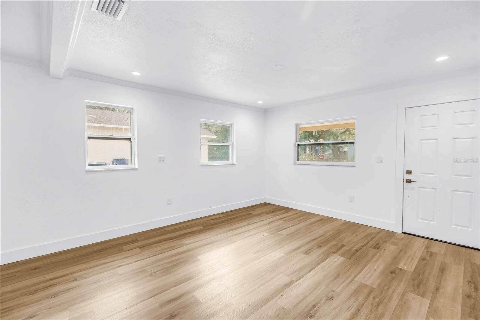 1306 E NEW ORLEANS AVENUE, Tampa, FL 33603