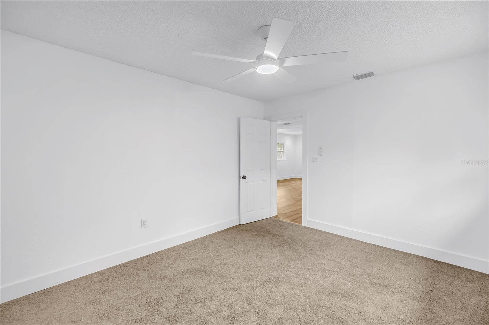 1306 E NEW ORLEANS AVENUE, Tampa, FL 33603