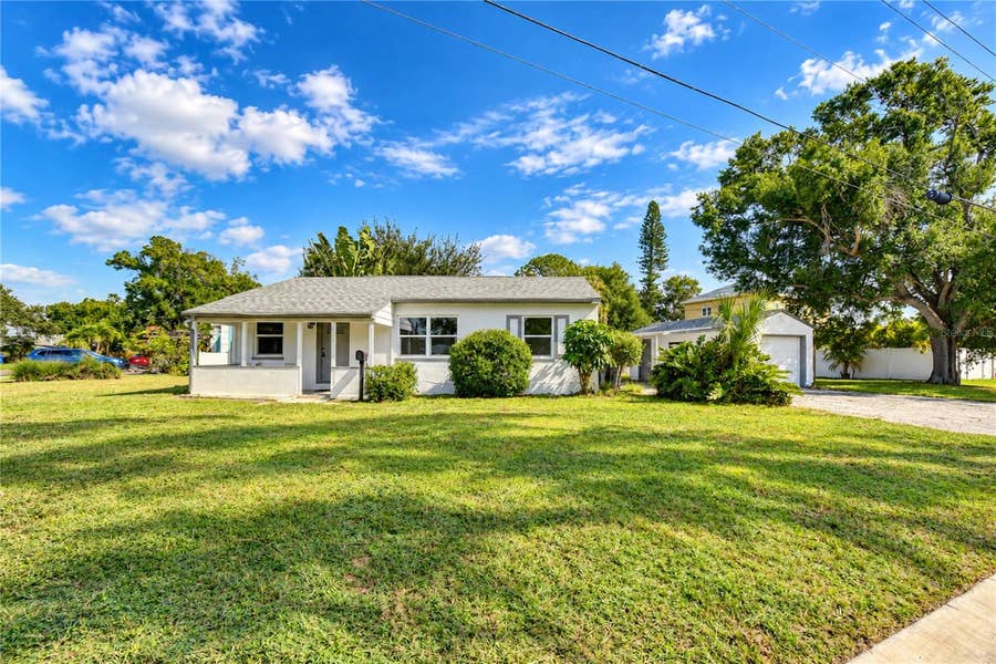 Property photo for 4117 BAY STREET NE, St Petersburg, FL