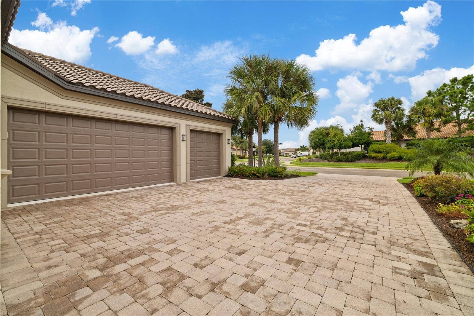 5311 BENITO COURT, Bradenton, FL 34211 5311 BENITO COURT, Bradenton, FL 34211