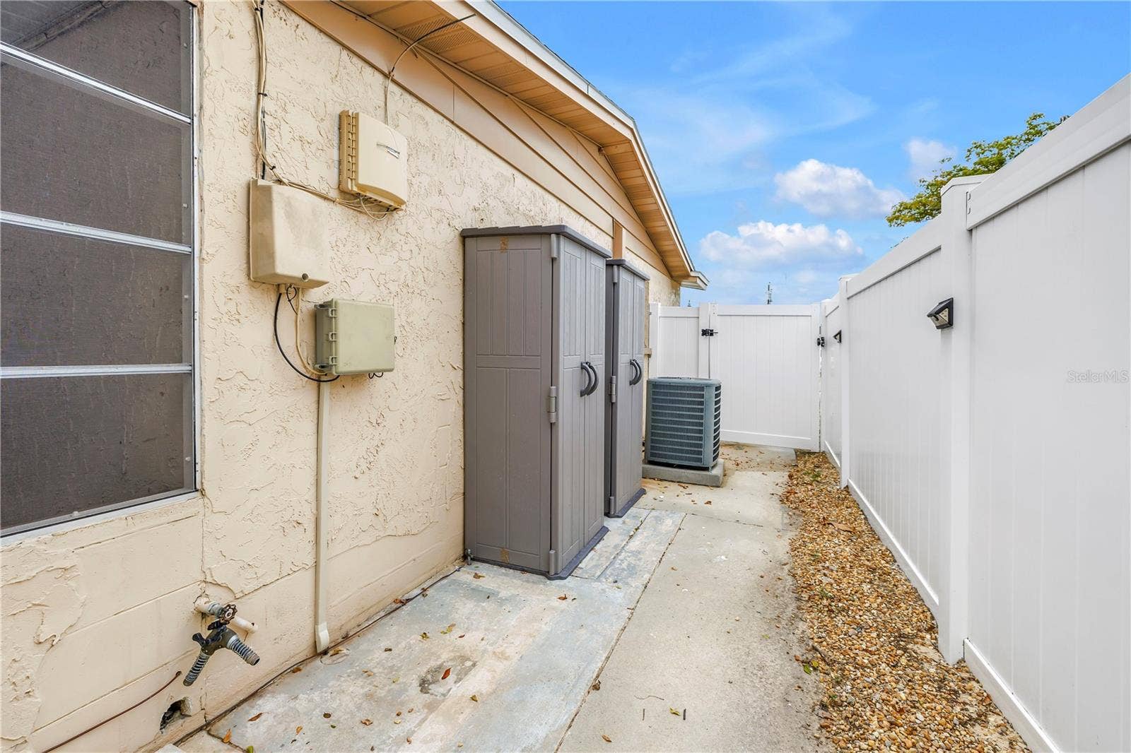 1516 DERRICK STREET, Holiday, FL 34690