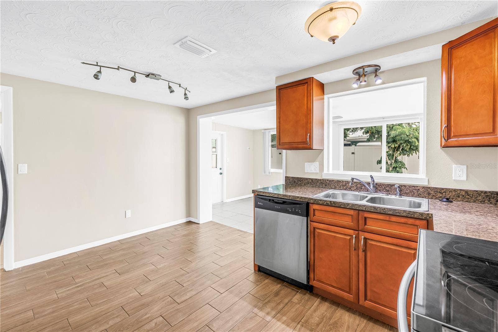 1516 DERRICK STREET, Holiday, FL 34690