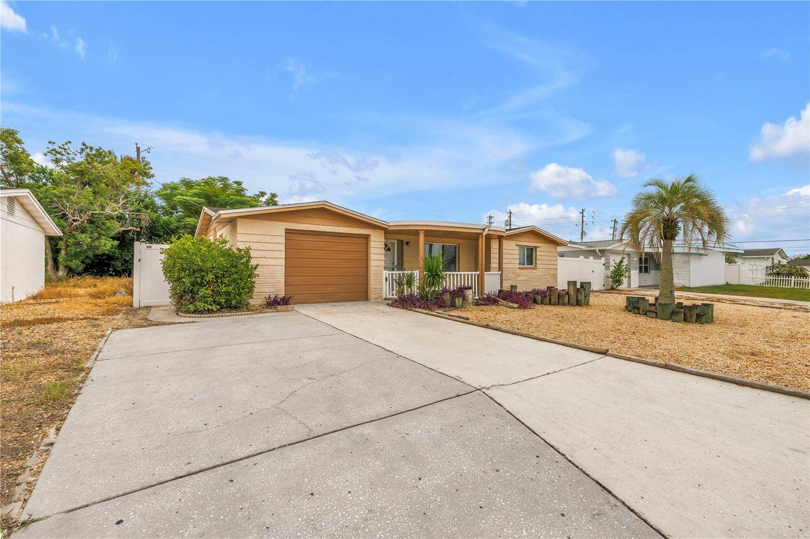 1516 DERRICK STREET, Holiday, FL 34690