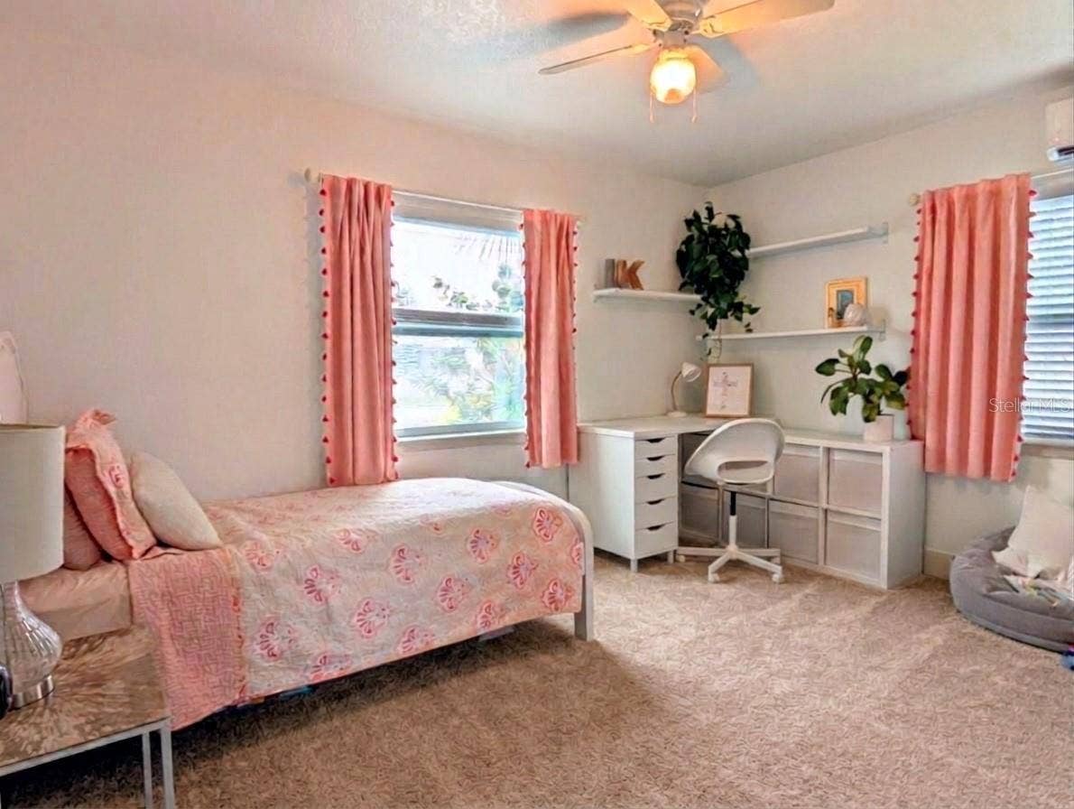 3509 W ROGERS AVENUE, Tampa, FL 33611 3509 W ROGERS AVENUE, Tampa, FL 33611