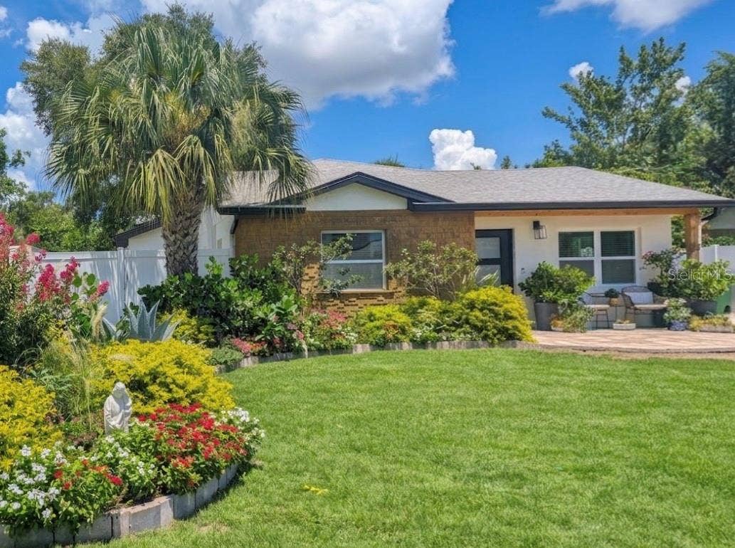 3509 W ROGERS AVENUE, Tampa, FL 33611 3509 W ROGERS AVENUE, Tampa, FL 33611