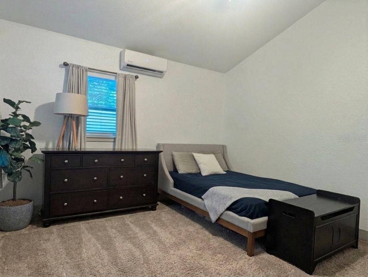 3509 W ROGERS AVENUE, Tampa, FL 33611 3509 W ROGERS AVENUE, Tampa, FL 33611