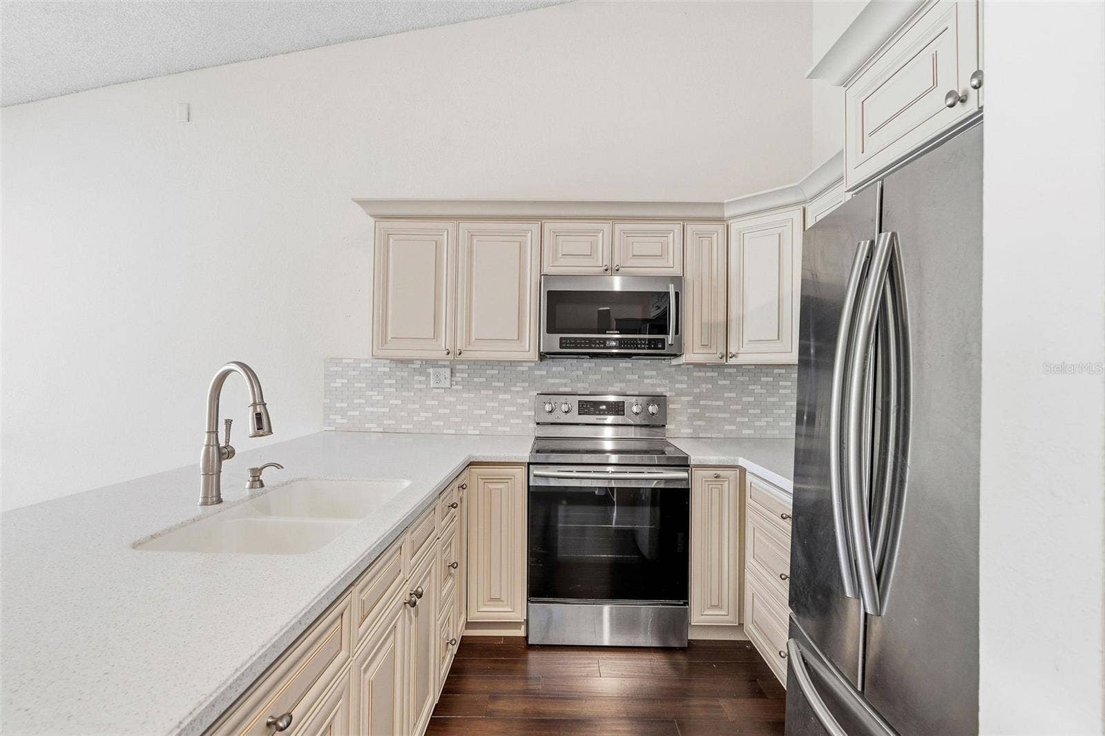 6387 92ND PLACE N, #1502, Pinellas Park, FL 33782