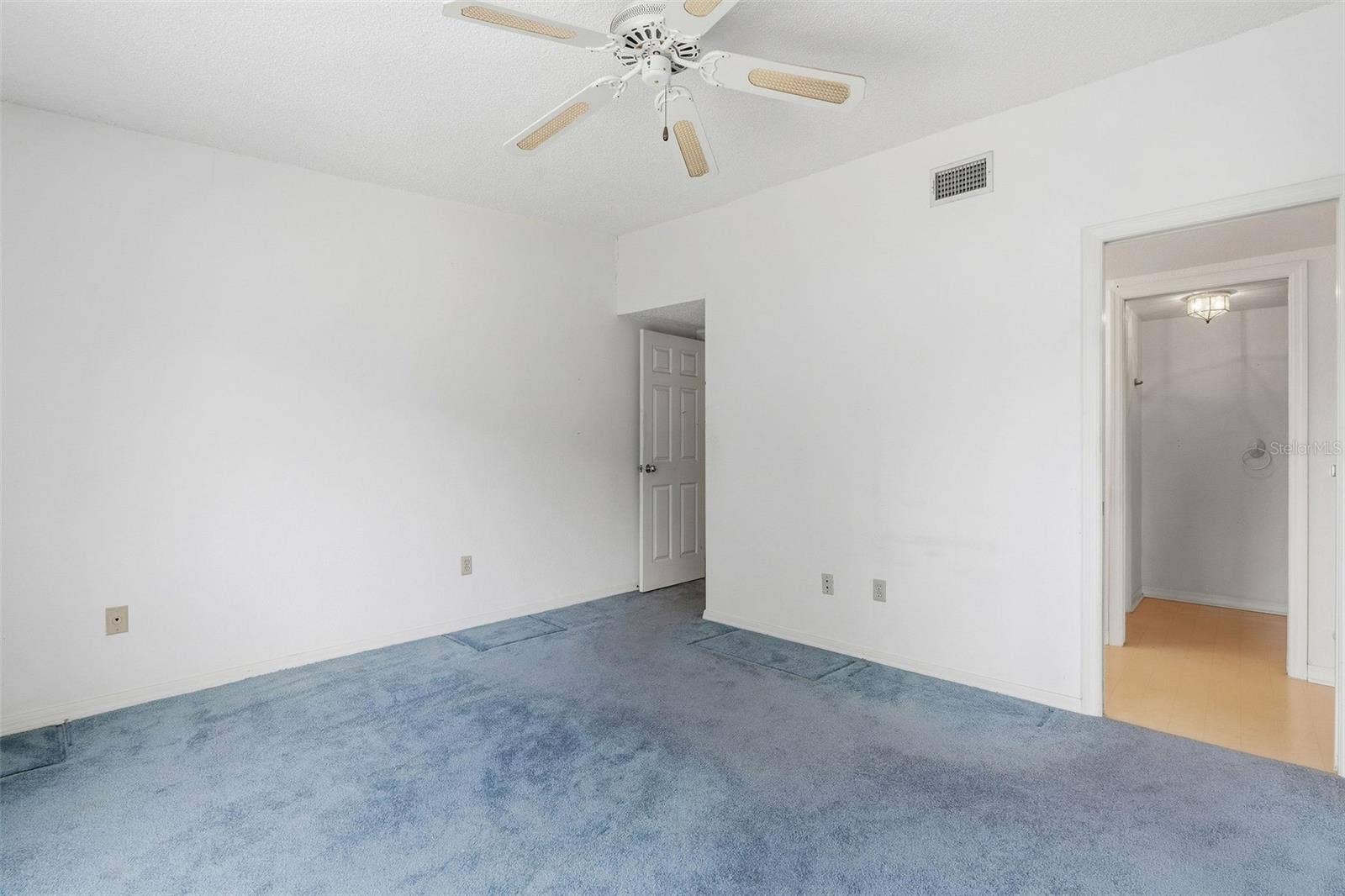 6387 92ND PLACE N, #1502, Pinellas Park, FL 33782