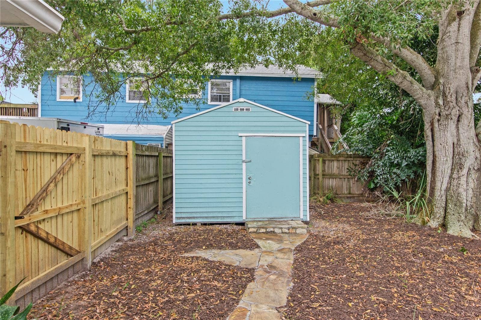 221 ONTARIO AVENUE, Crystal Beach, FL 34681