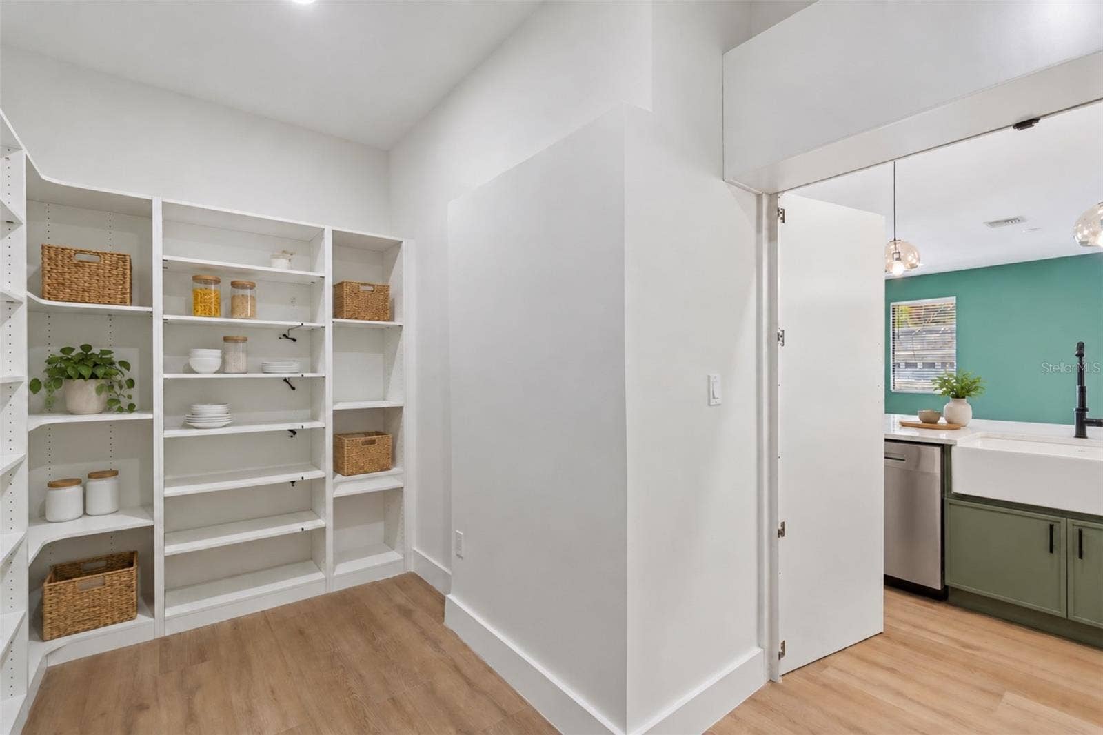 6401 S RICHARD AVENUE, Tampa, FL 33616 6401 S RICHARD AVENUE, Tampa, FL 33616