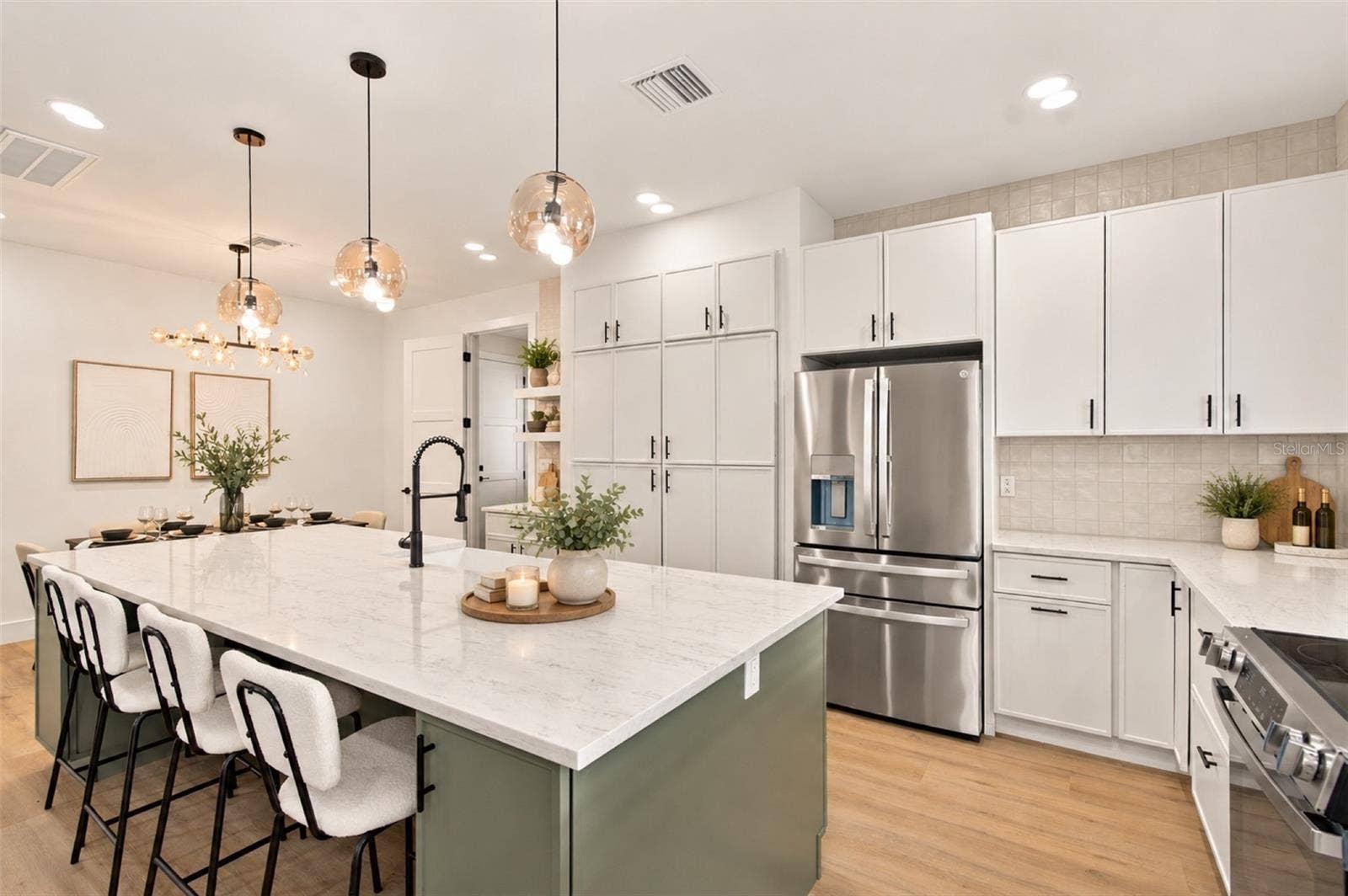 6401 S RICHARD AVENUE, Tampa, FL 33616 6401 S RICHARD AVENUE, Tampa, FL 33616