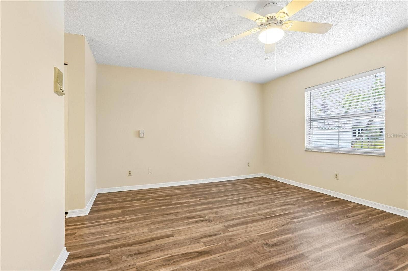 104 CACTUSFLOWER LANE, Sun City Center, FL 33573