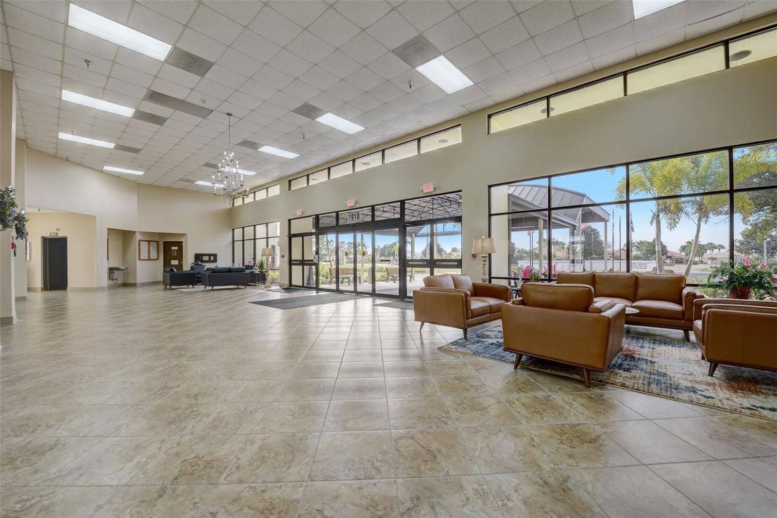 104 CACTUSFLOWER LANE, Sun City Center, FL 33573