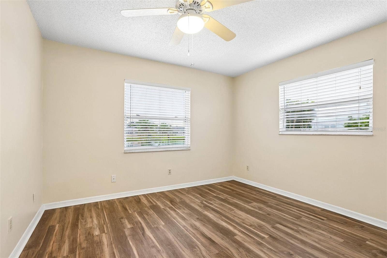 104 CACTUSFLOWER LANE, Sun City Center, FL 33573
