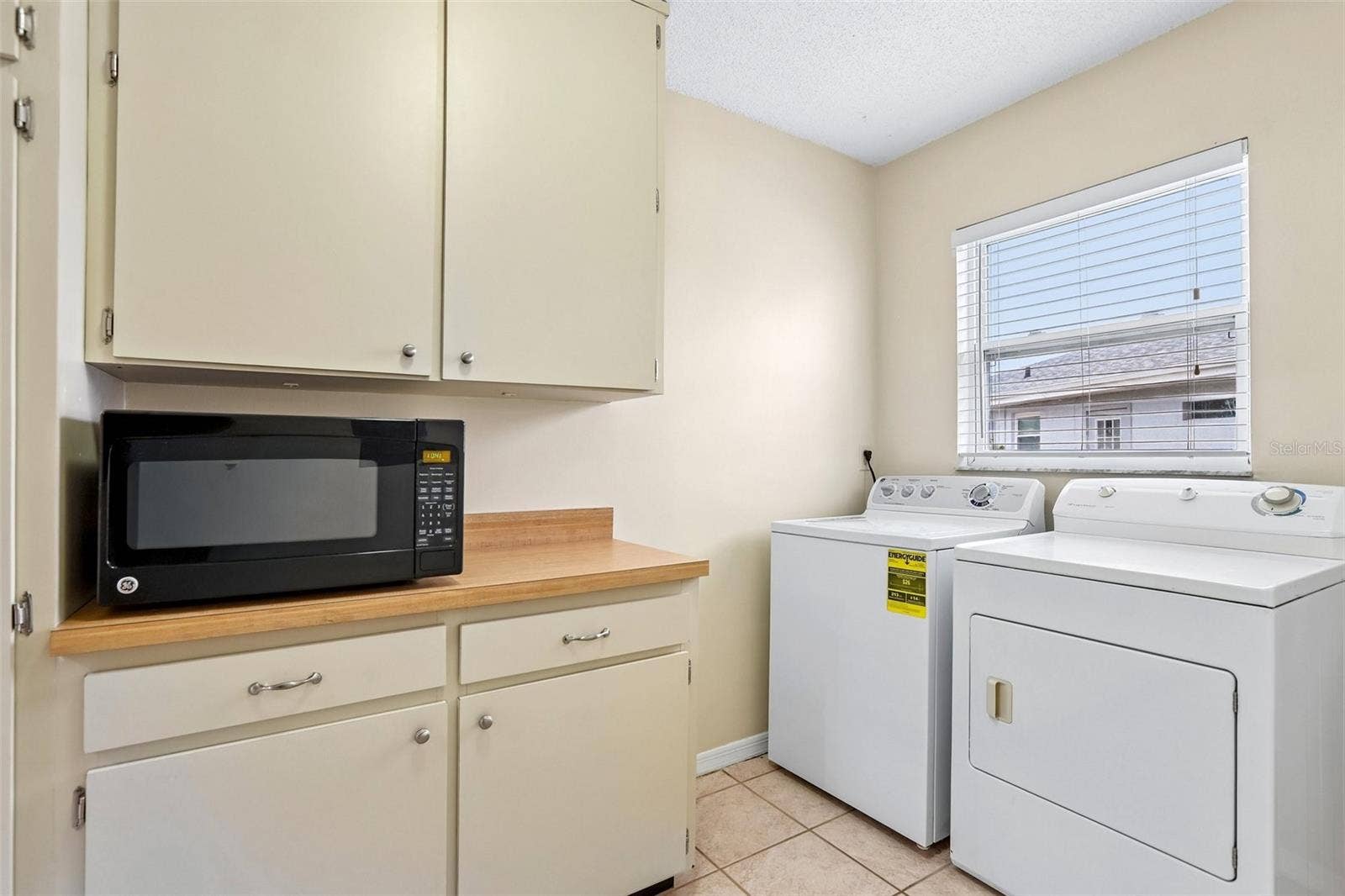 104 CACTUSFLOWER LANE, Sun City Center, FL 33573