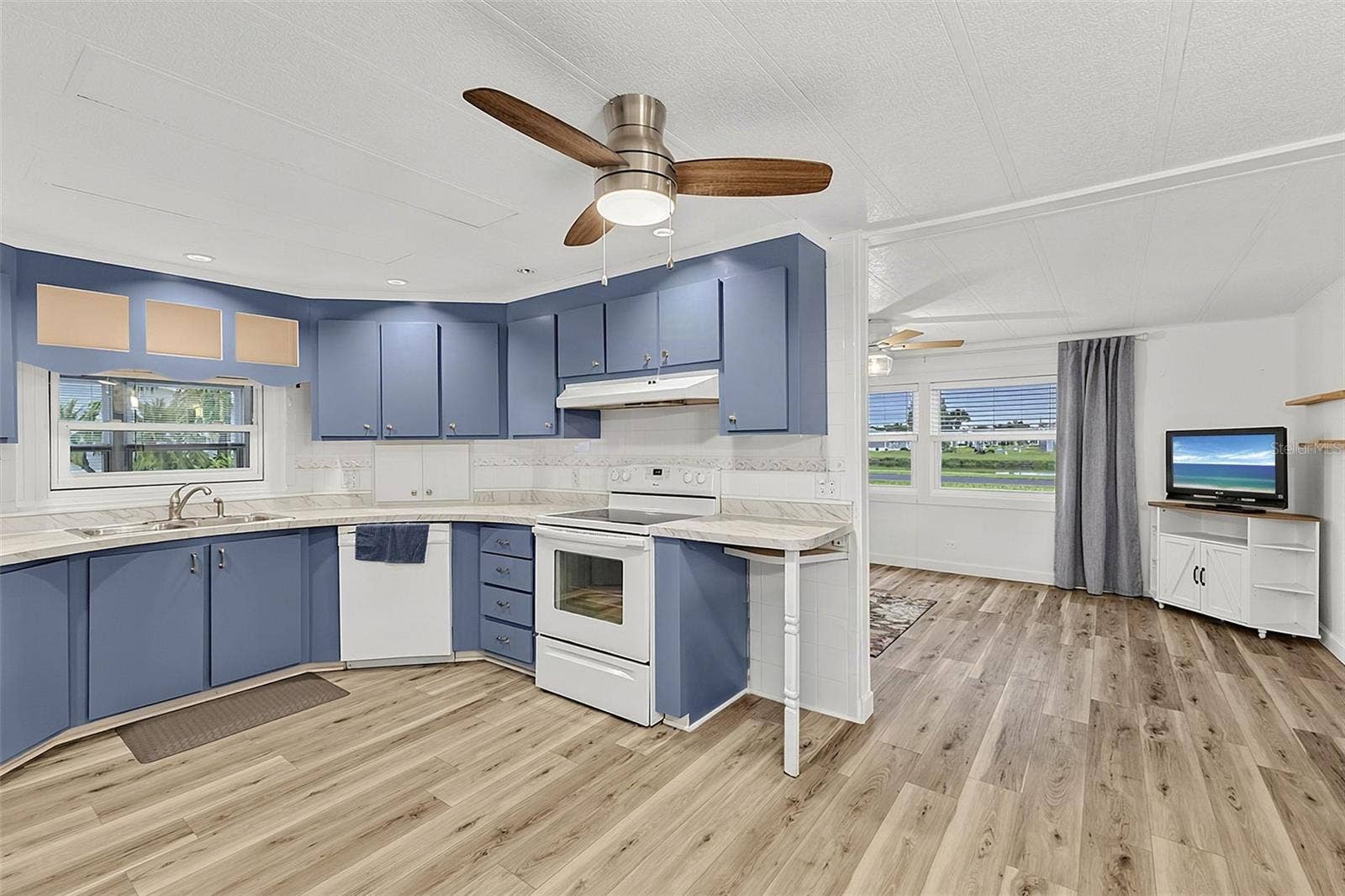 403 VIVAR, North Port, FL 34287 403 VIVAR, North Port, FL 34287