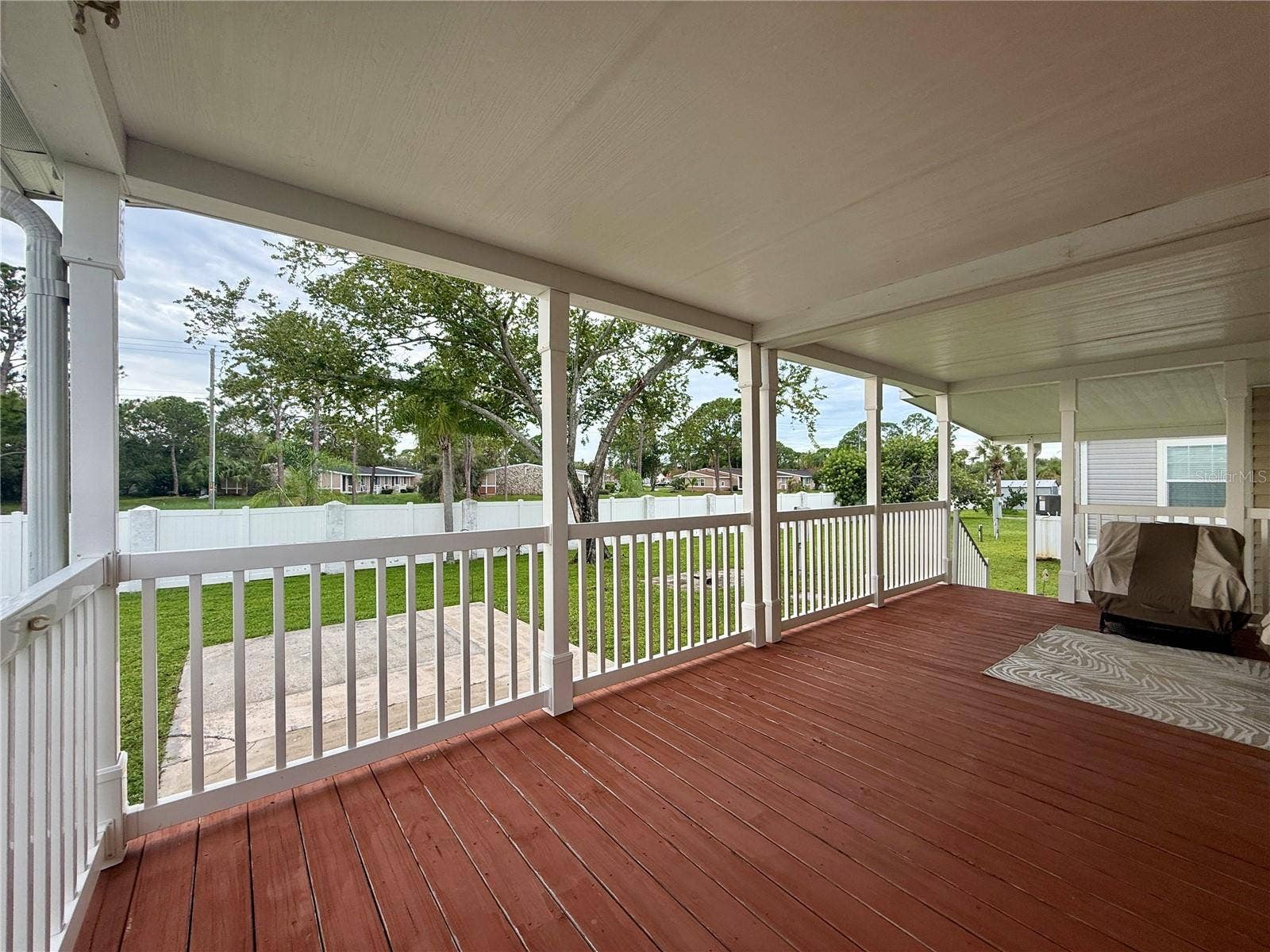 260 S PORT ROYAL LANE, Apollo Beach, FL 33572 260 S PORT ROYAL LANE, Apollo Beach, FL 33572