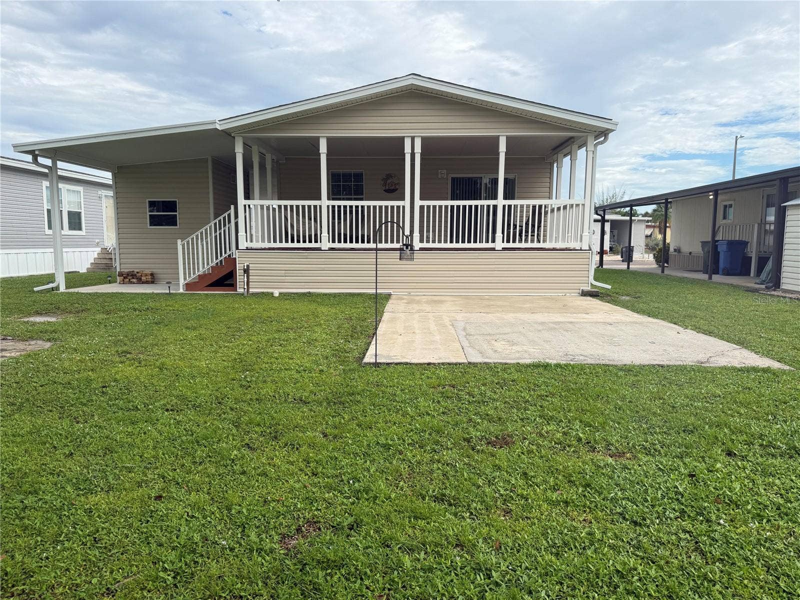 260 S PORT ROYAL LANE, Apollo Beach, FL 33572 260 S PORT ROYAL LANE, Apollo Beach, FL 33572