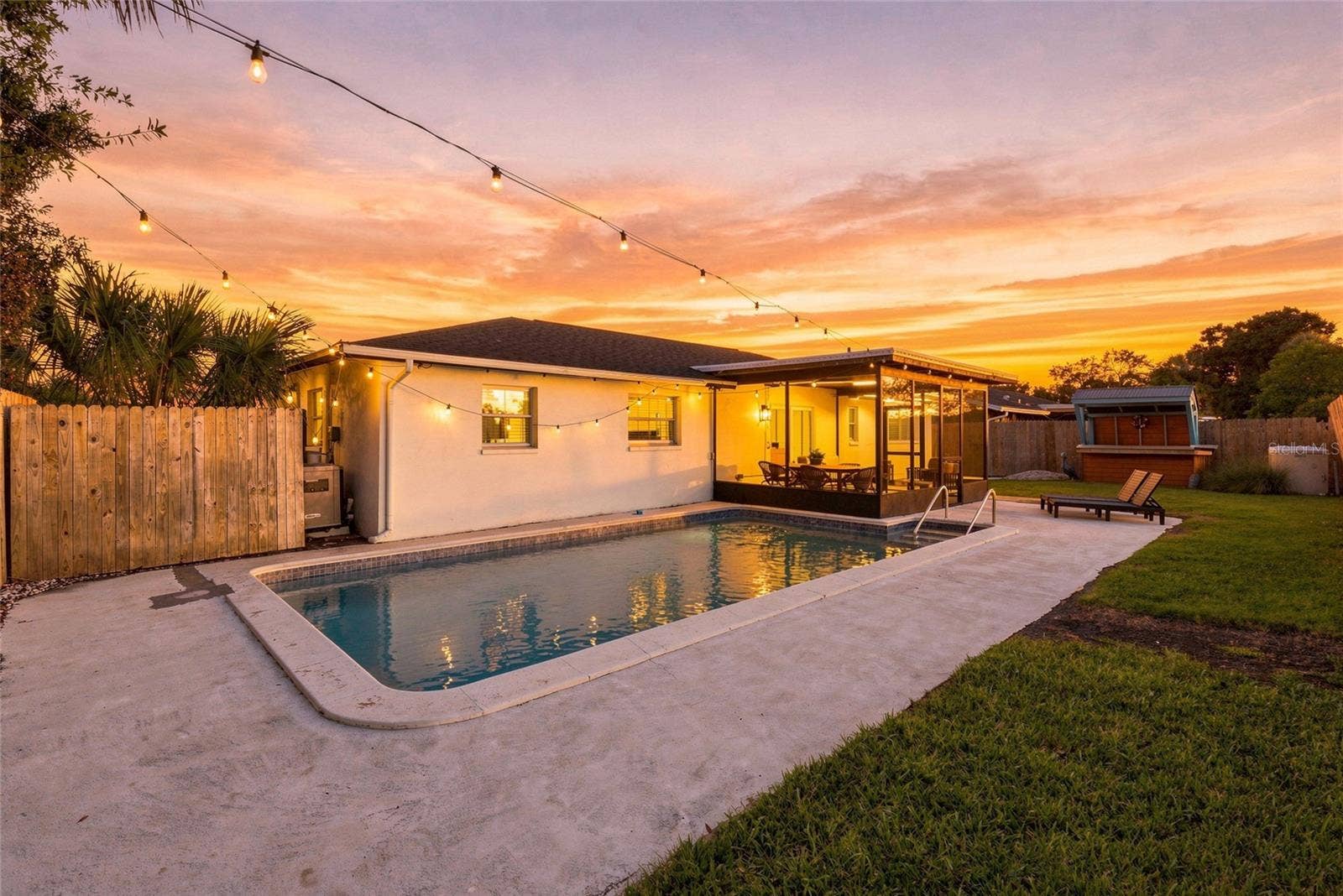 2710 21ST AVENUE W, Bradenton, FL 34205