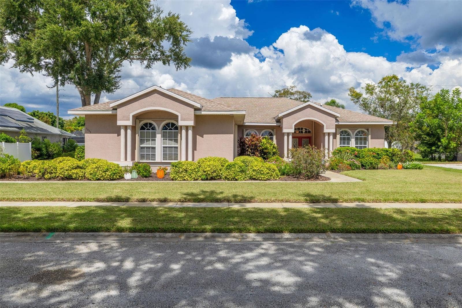 1555 SUNRAY DRIVE, Palm Harbor, FL 34683
