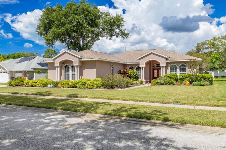 Featured Property image for 1555 Sunray Drive