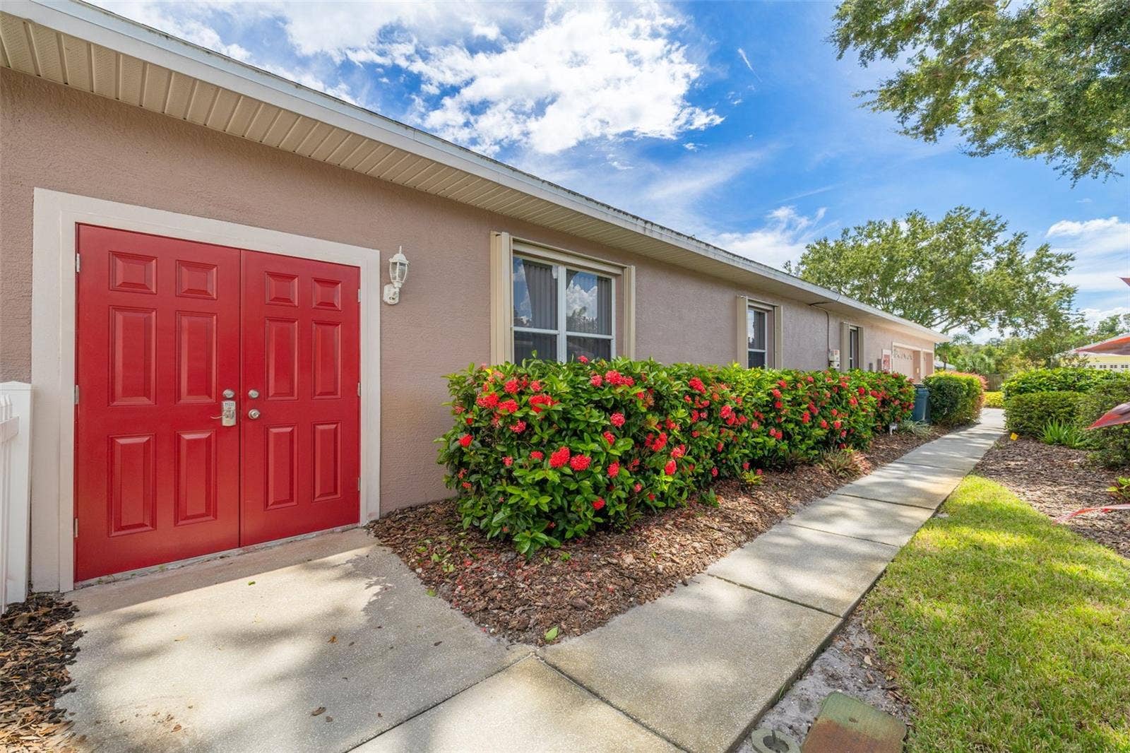 1555 SUNRAY DRIVE, Palm Harbor, FL 34683