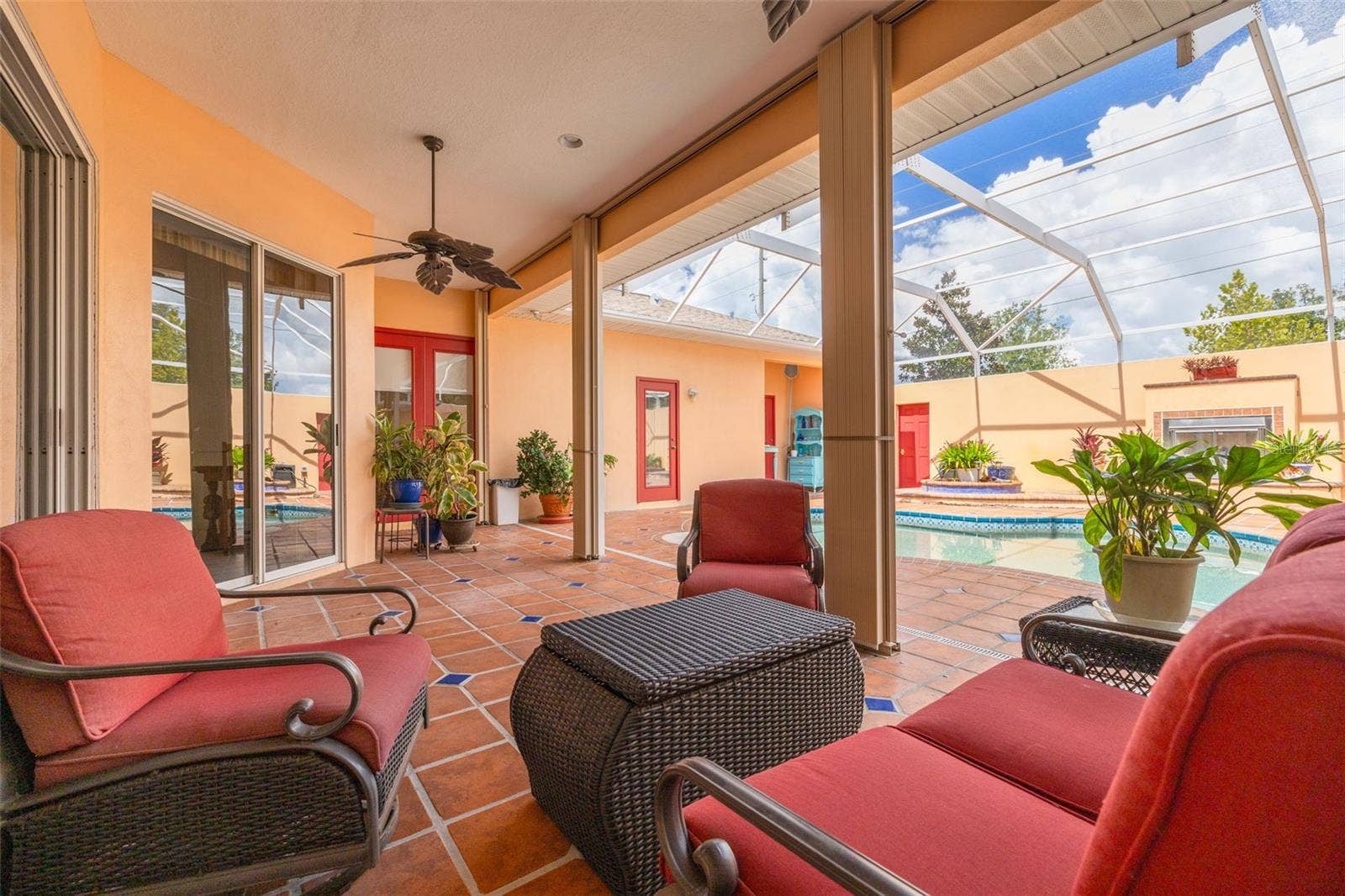 1555 SUNRAY DRIVE, Palm Harbor, FL 34683