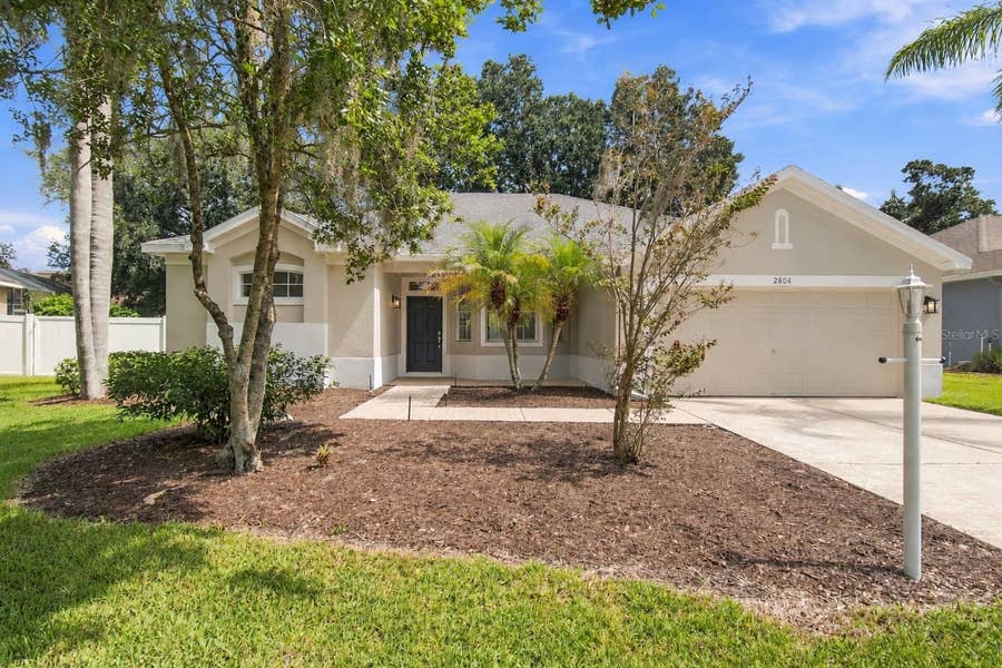 Property photo for 2804 BROOKE PINES COURT, Plant City, FL