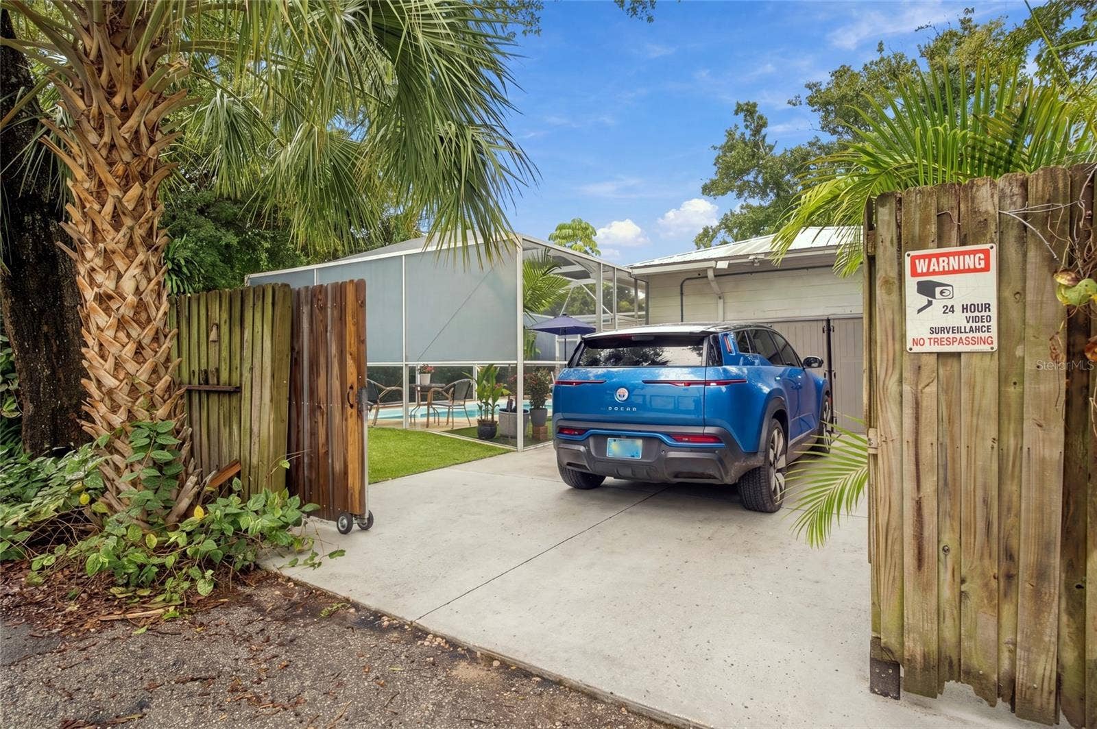 1926 BURLINGTON AVENUE N, St Petersburg, FL 33713
