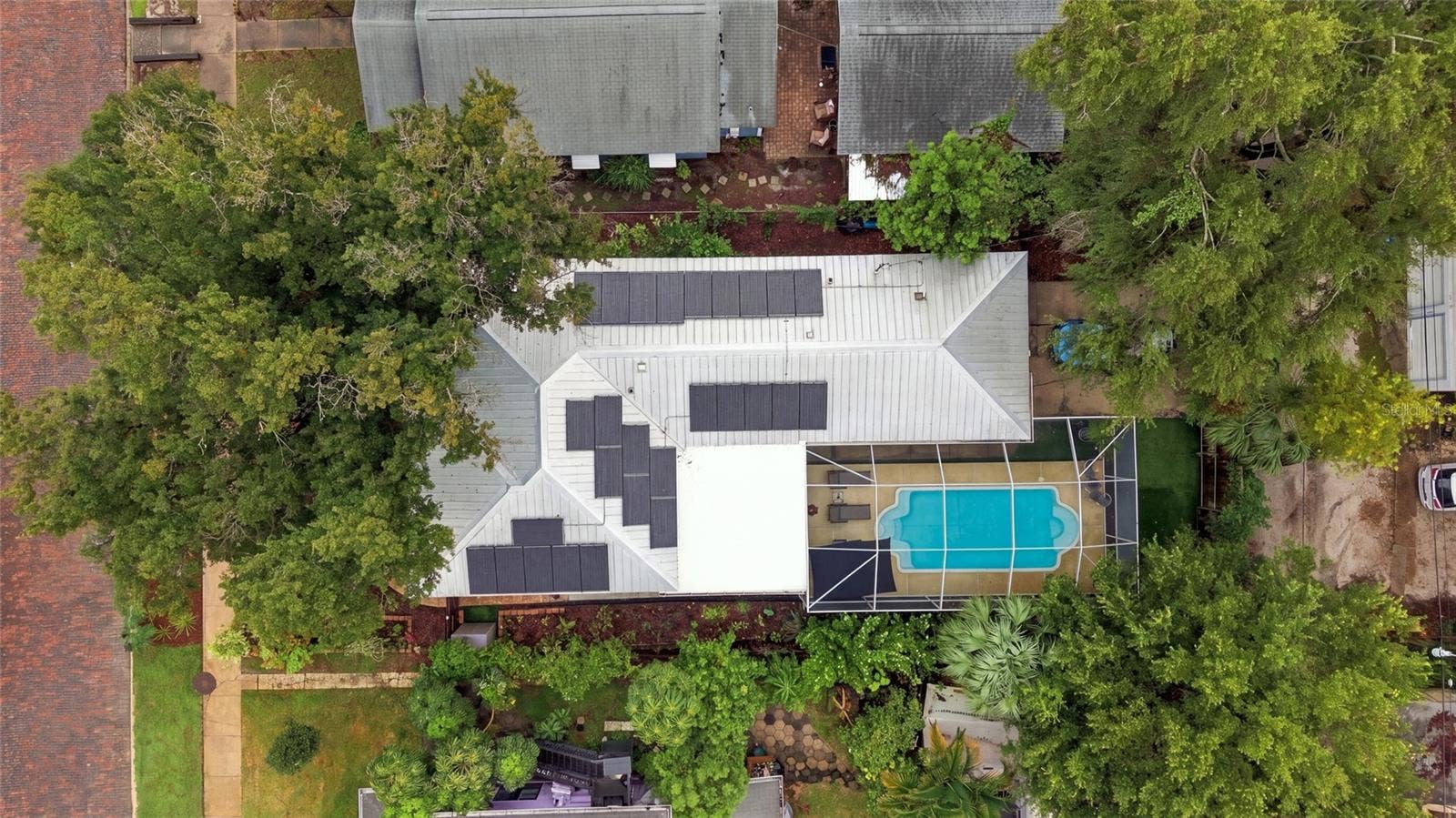 1926 BURLINGTON AVENUE N, St Petersburg, FL 33713