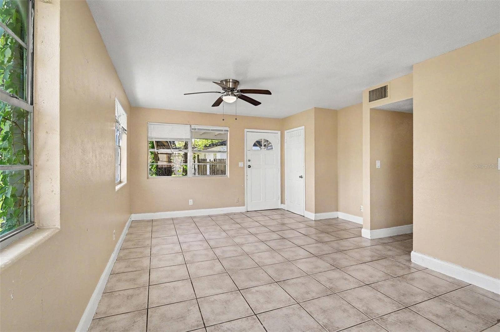 508 S CAROLINE STREET, Daytona Beach, FL 32114 508 S CAROLINE STREET, Daytona Beach, FL 32114