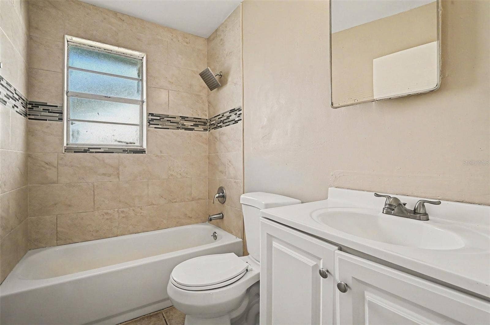 508 S CAROLINE STREET, Daytona Beach, FL 32114 508 S CAROLINE STREET, Daytona Beach, FL 32114