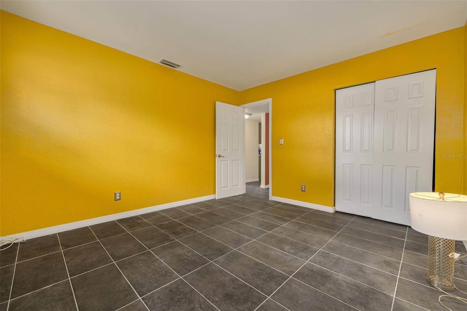 1345 39TH STREET N, St Petersburg, FL 33713