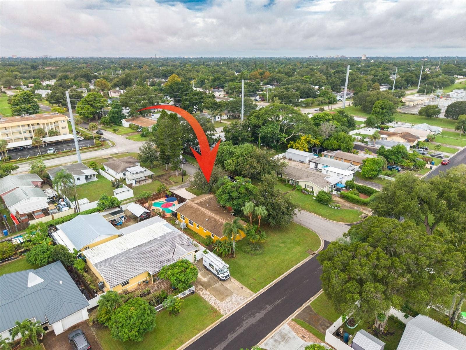 1345 39TH STREET N, St Petersburg, FL 33713