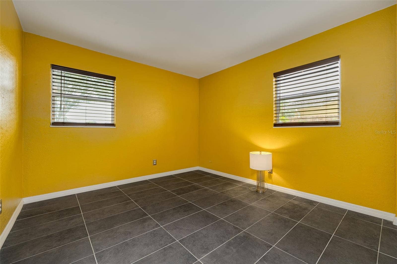 1345 39TH STREET N, St Petersburg, FL 33713