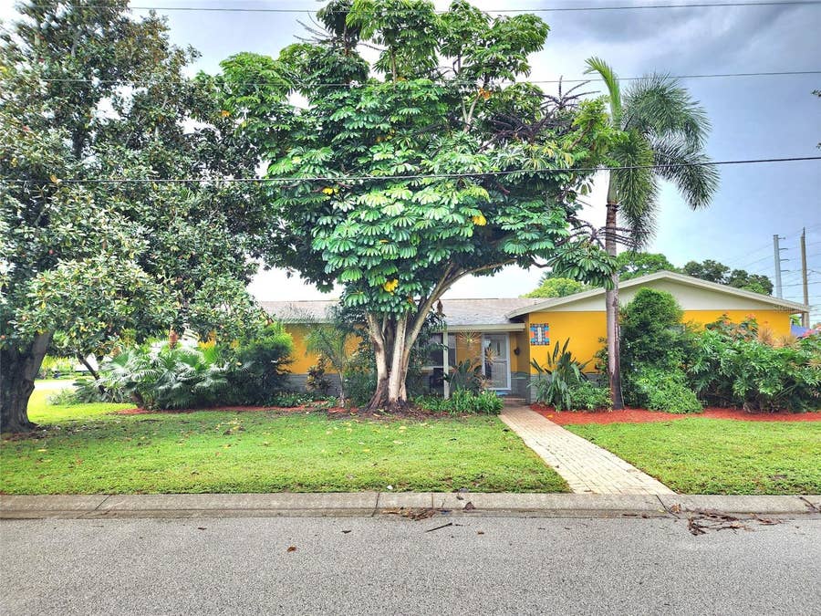 Property photo for 1345 39TH STREET N, St Petersburg, FL