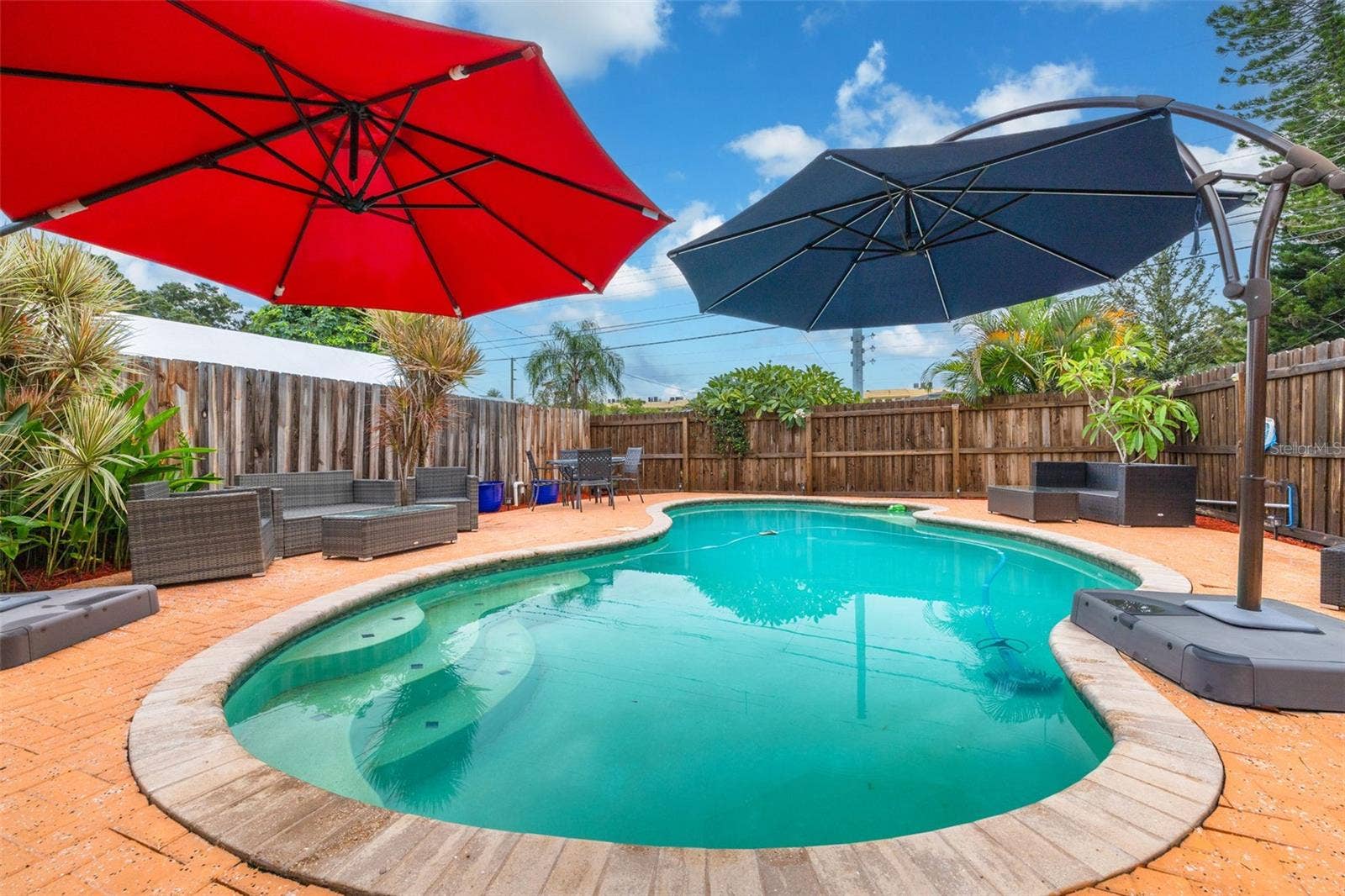 1345 39TH STREET N, St Petersburg, FL 33713