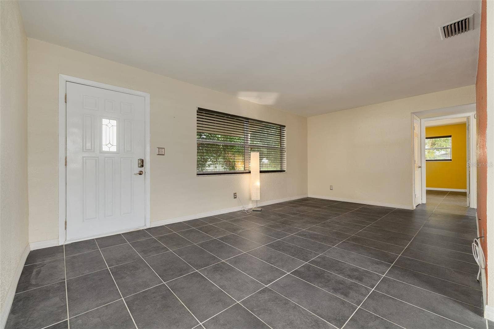 1345 39TH STREET N, St Petersburg, FL 33713