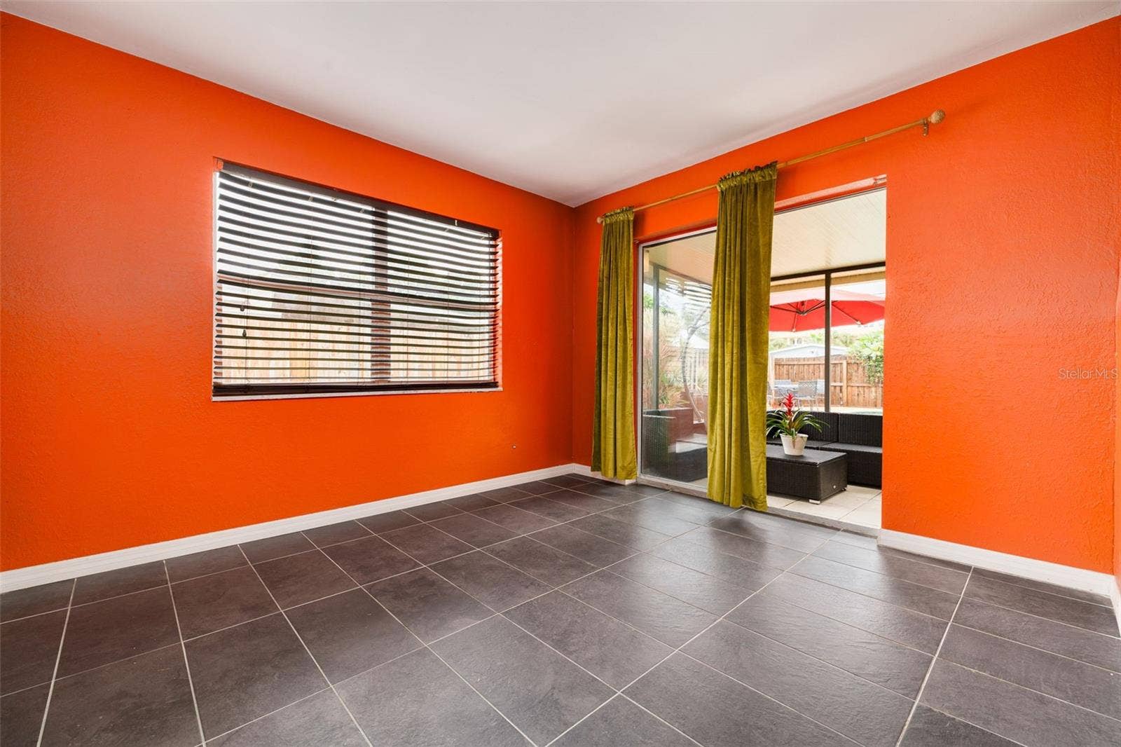 1345 39TH STREET N, St Petersburg, FL 33713
