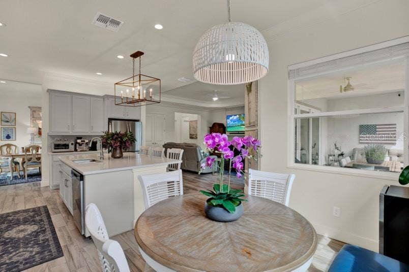 4923 PAMPLONA COURT, Wimauma, FL 33598