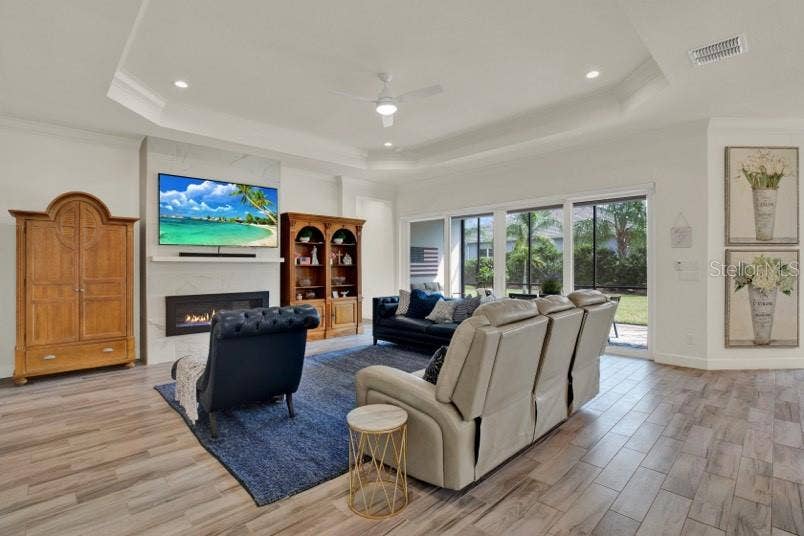 4923 PAMPLONA COURT, Wimauma, FL 33598