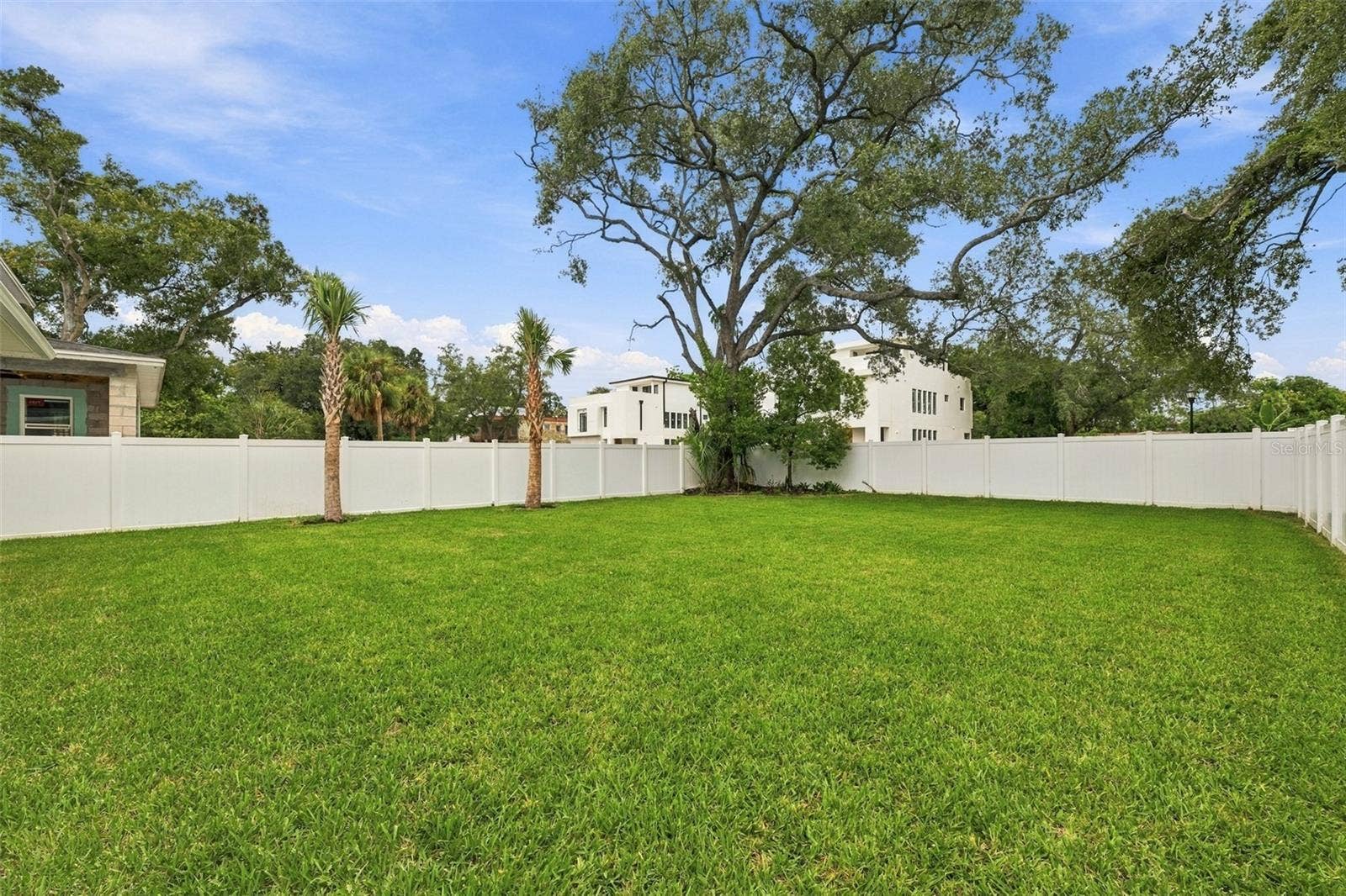 3205 W WYOMING AVENUE, Tampa, FL 33611 3205 W WYOMING AVENUE, Tampa, FL 33611
