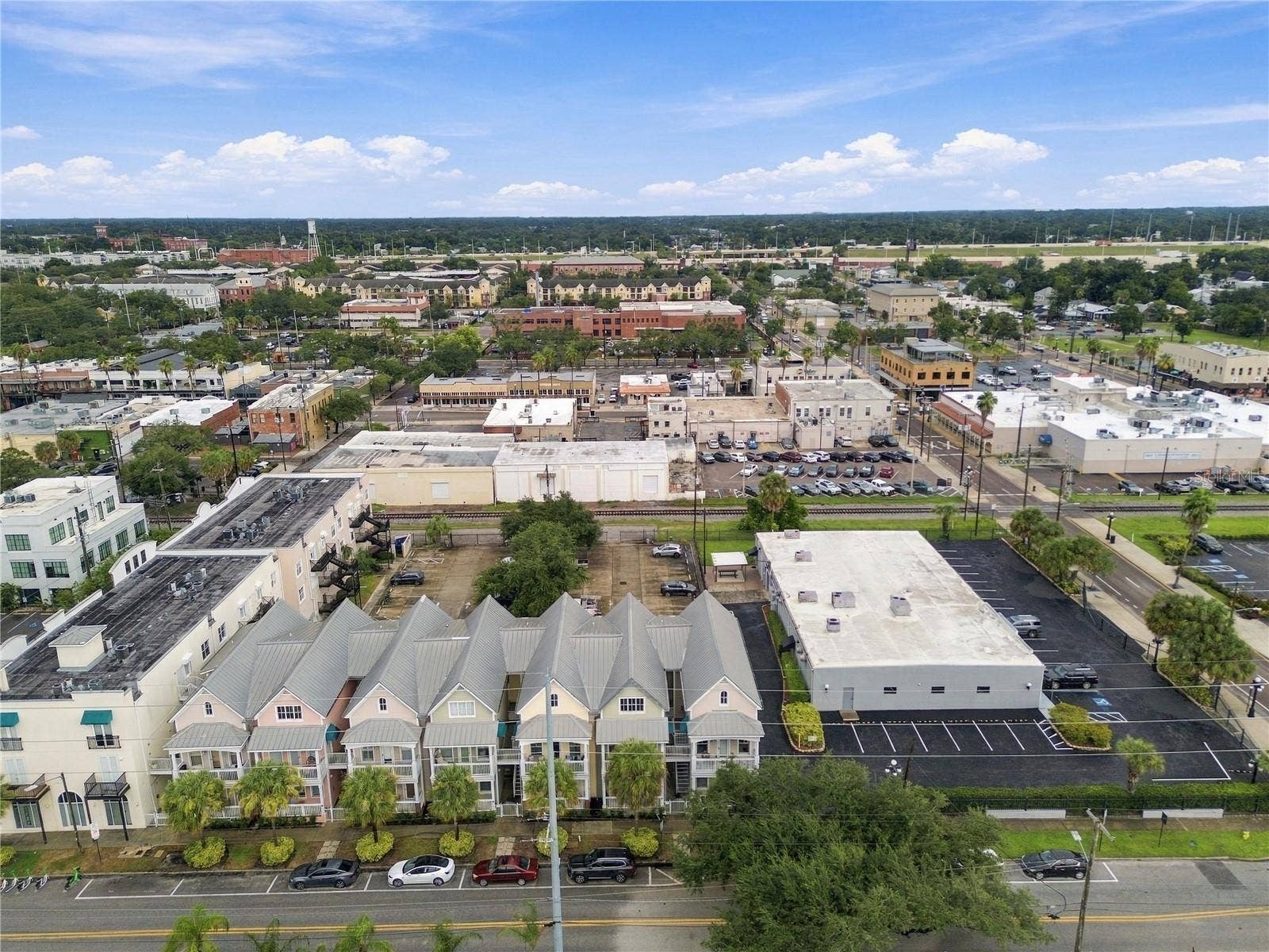 2002 E 5TH AVENUE, #214, Tampa, FL 33605 2002 E 5TH AVENUE, #214, Tampa, FL 33605