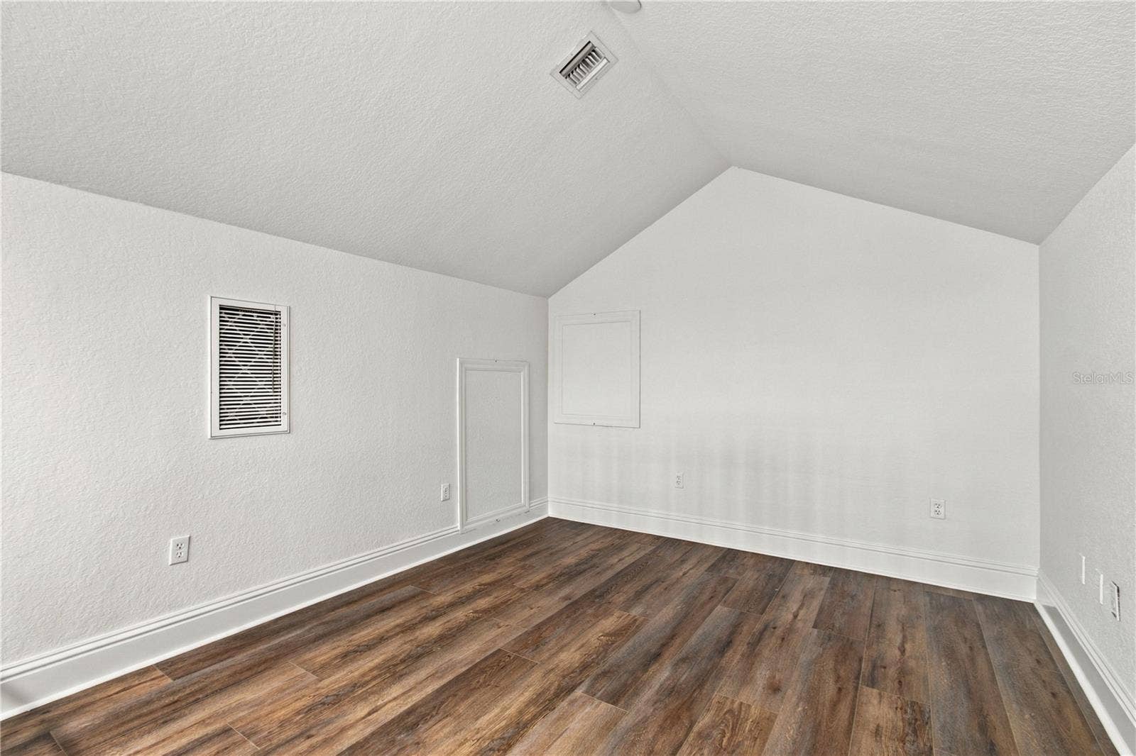 2002 E 5TH AVENUE, #214, Tampa, FL 33605 2002 E 5TH AVENUE, #214, Tampa, FL 33605