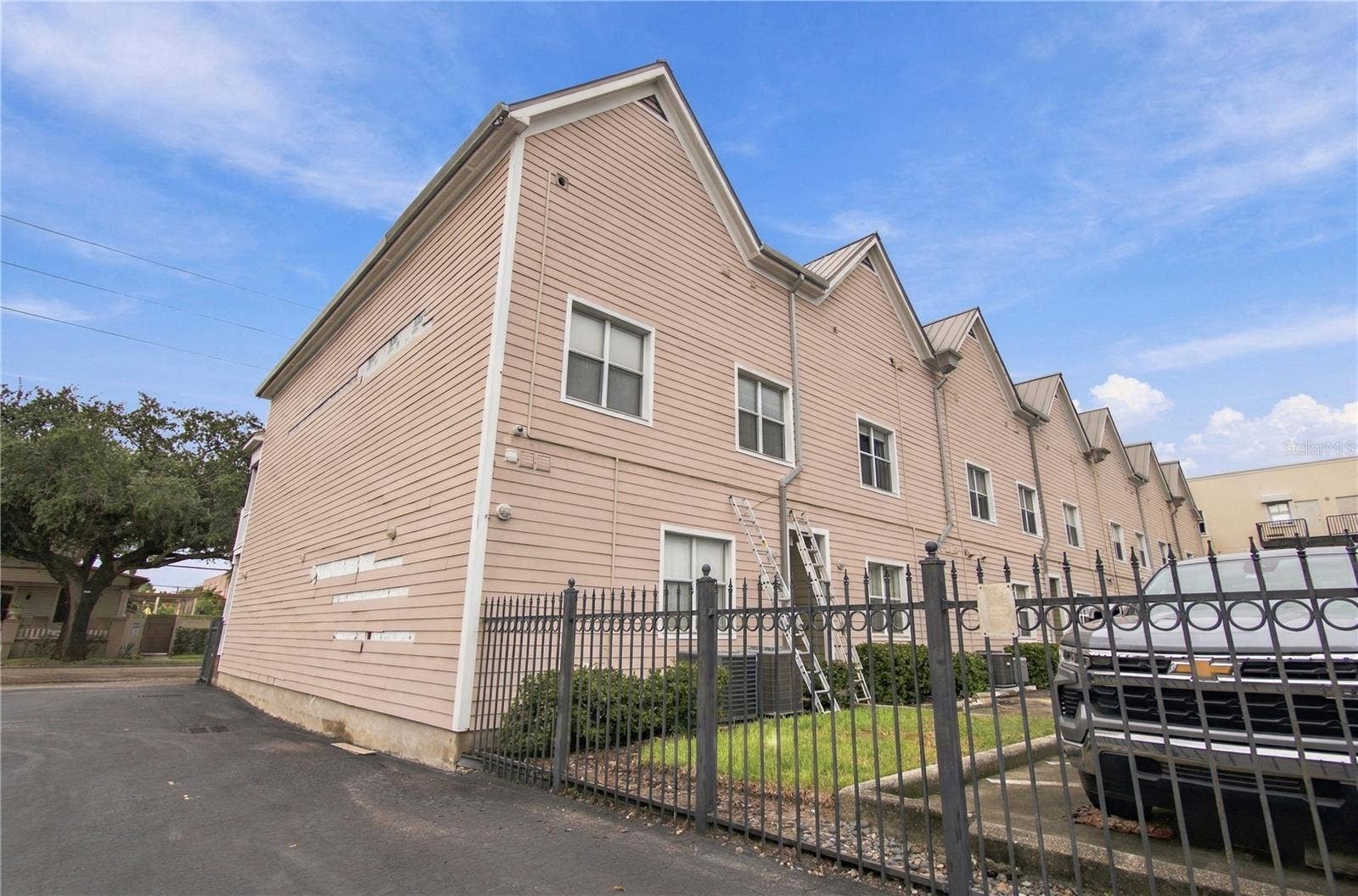 2002 E 5TH AVENUE, #214, Tampa, FL 33605 2002 E 5TH AVENUE, #214, Tampa, FL 33605