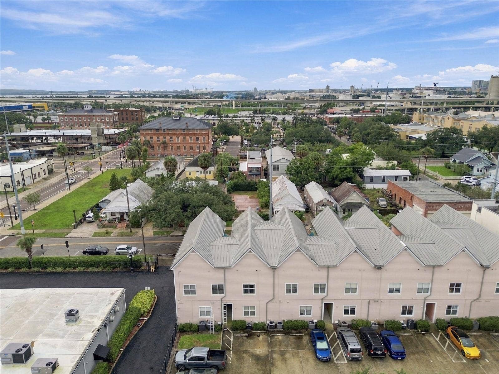 2002 E 5TH AVENUE, #214, Tampa, FL 33605 2002 E 5TH AVENUE, #214, Tampa, FL 33605