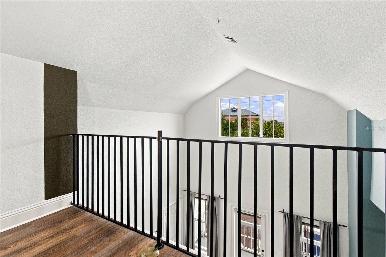 2002 E 5TH AVENUE, #214, Tampa, FL 33605 2002 E 5TH AVENUE, #214, Tampa, FL 33605