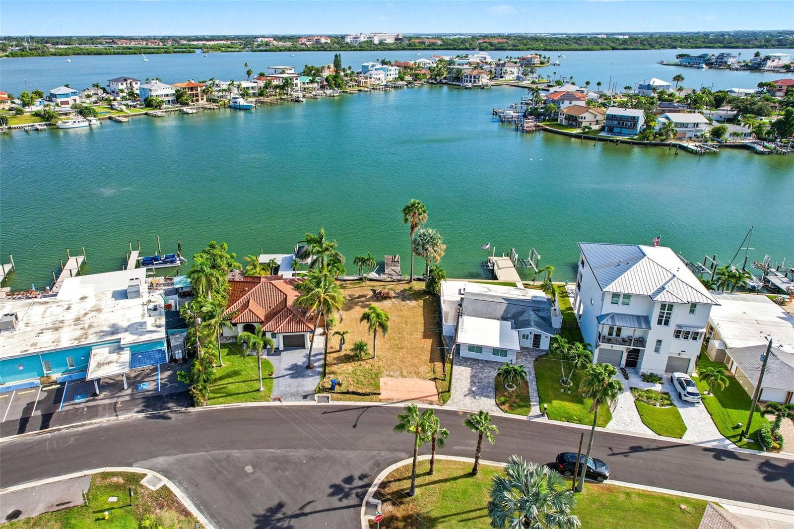 14105 E PARSLEY DRIVE, Madeira Beach, FL 33708 14105 E PARSLEY DRIVE, Madeira Beach, FL 33708